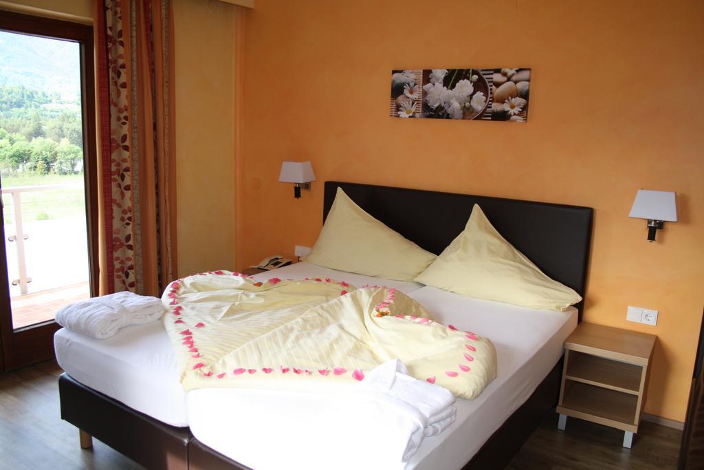 Vitalhotel Sonnblick Villach Habitación foto
